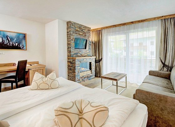 Stroblhof Active Family Spa Resort - Wohnbeispiel Romantic Suite (Zimmercodierung WB1)