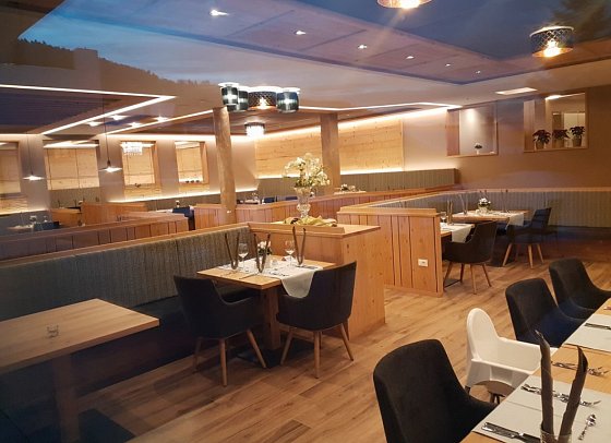 Molaris Lodges