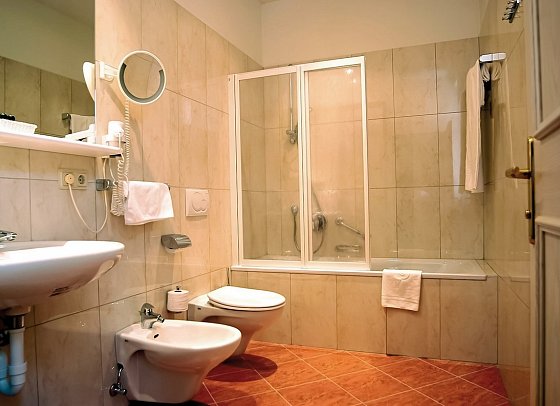 GrünerBaum Hotels - Wohnbeispiel Doppelzimmer Komfort Res. Gasser (Zimmercodierung DFV)