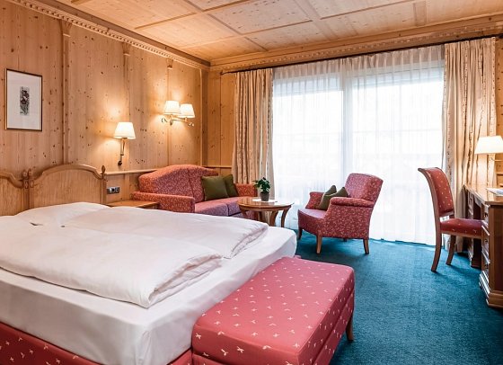 GrünerBaum Hotels - Wohnbeispiel Juniorsuite Haupthaus (Zimmercodierung JBU)