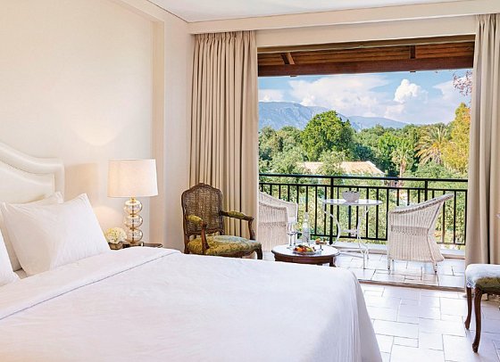 Grecotel Eva Palace - Wohnbeispiel Bungalow Gartenblick (Zimmercodierung BBG)