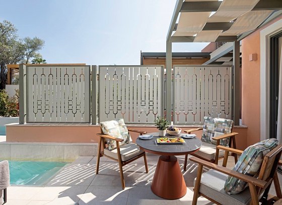 Apollo Corfu - Wohnbeispiel Juniorsuite Deluxe Privatpool (Zimmercodierung JDR)