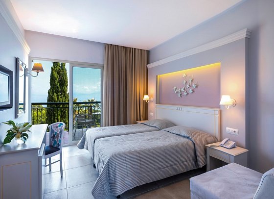 Delfinia - Wohnbeispiel Doppelzimmer Superior Meerblick (Zimmercodierung DSM)