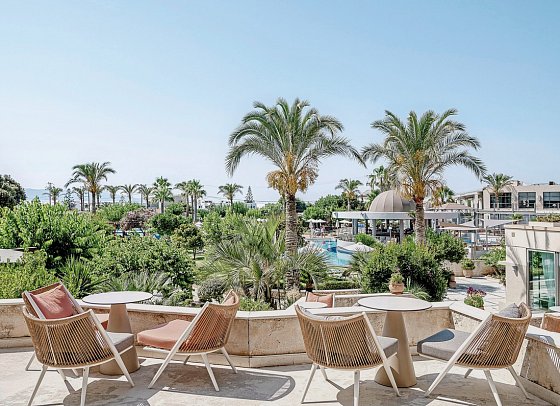 Minoa Palace Resort