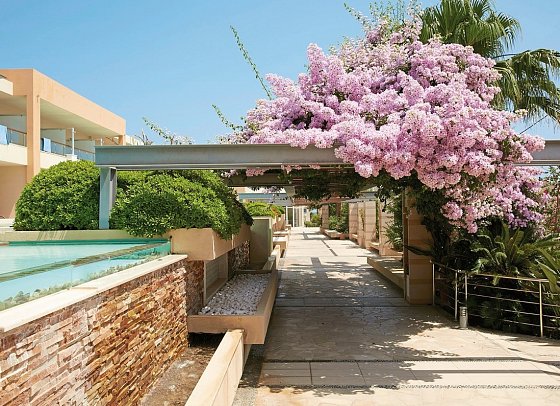 Minoa Palace Resort