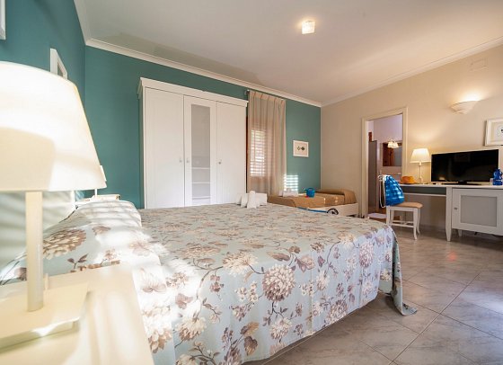 TH Gioiosa Marea Capo Calavà - Wohnbeispiel Vierbett-Zimmer (Zimmercodierung RB1)