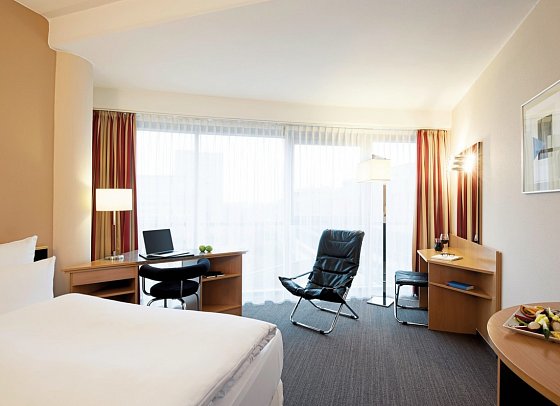 NH Düsseldorf City - Wohnbeispiel Doppelzimmer Standard (Zimmercodierung DG1)