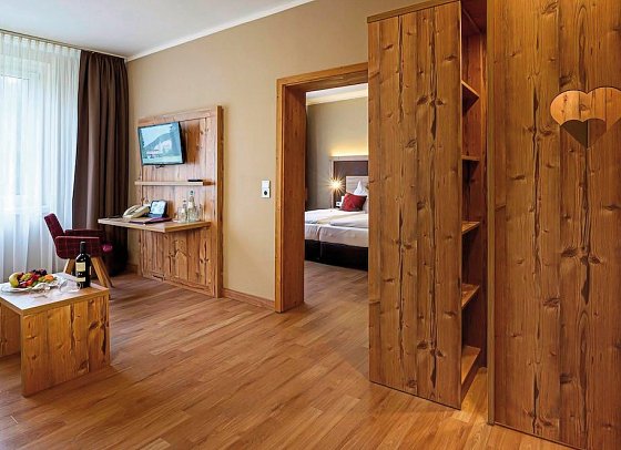Waldhotel Berghof - Wohnbeispiel Familienzimmer (Zimmercodierung FB1)