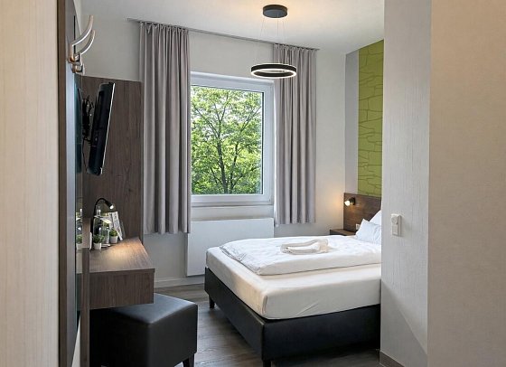 Berghotel Oberhof - Wohnbeispiel Einzelzimmer (Zimmercodierung EB1)