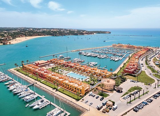 NH Marina Portimão Resort