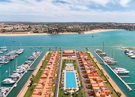 NH Marina Portimão Resort