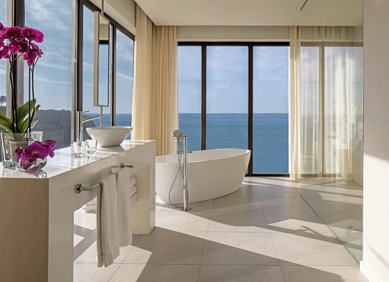 Tivoli Carvoeiro - Beispiel Bad Suite Carvoeiro Meerblick (Zimmercodierung WBM)