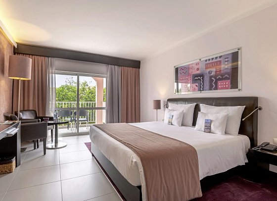 Vila Galé Collection Praia - Wohnbeispiel Doppelzimmer Landblick (Zimmercodierung DBL)