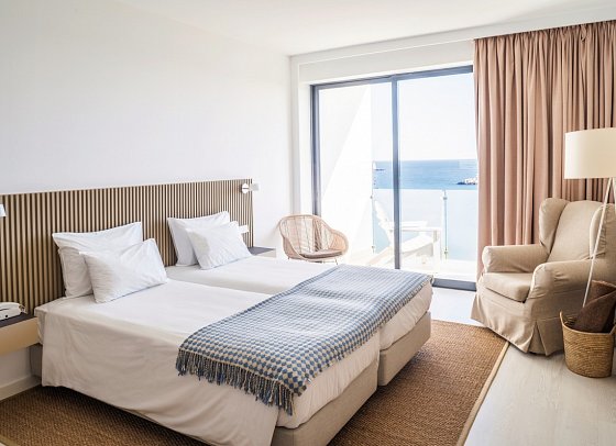 Memmo Baleeira - Wohnbeispiel Memmo Suite Meerblick (Zimmercodierung J1M)