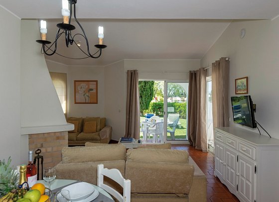 Rocha Brava Village Resort - Wohnbeispiel Villa 2 Schlafzimmer Gartenblick (Zimmercodierung VB1)