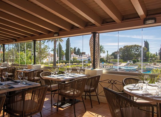 Rocha Brava Village Resort