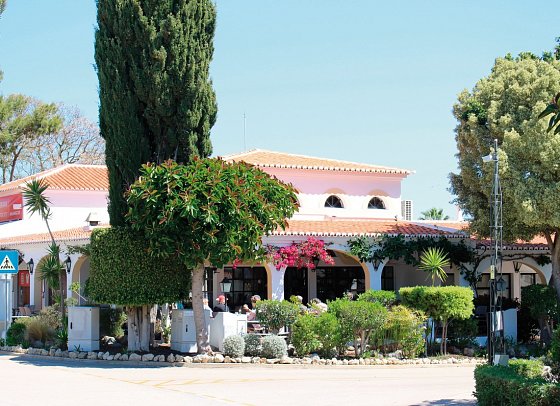Rocha Brava Village Resort