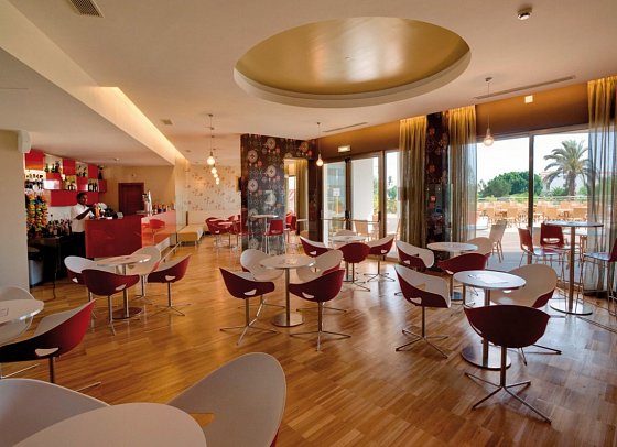 Alfagar Aparthotel