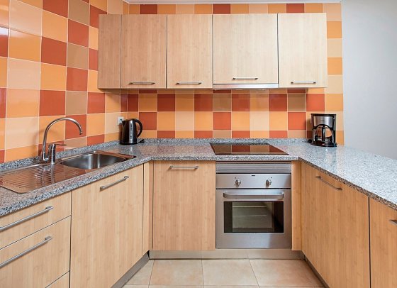 Alfagar Aparthotel - Beispiel Küche Appartement (Zimmercodierungen ABG, ABM & ASM)