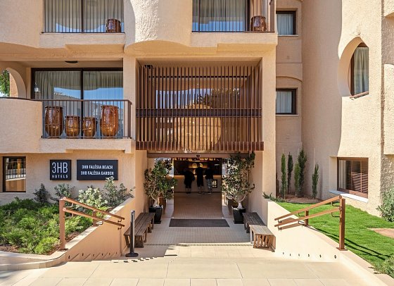 3HB Falésia Beach