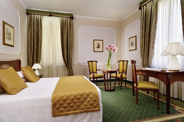 Hotel Berchielli - Wohnbeispiel Doppelzimmer Classic (Zimmercodierung DB1)