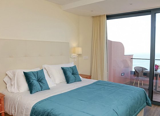 Ocean Gardens - Wohnbeispiel Doppelzimmer Buchtblick (Zimmercodierung DB2)