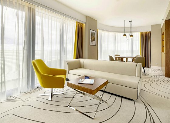 Radisson Blu Resort Swinoujscie - Wohnbeispiel Suite seitlicher Meerblick (Zimmercodierung W1N)