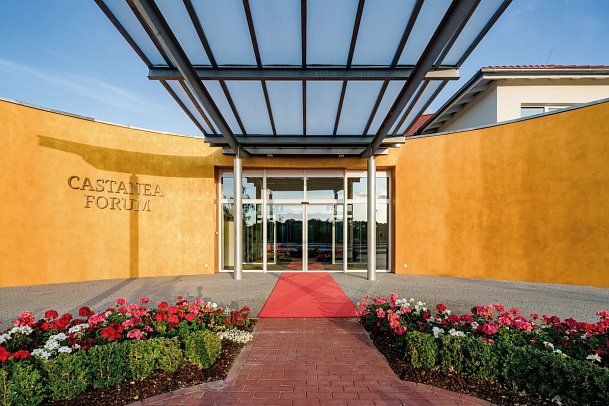 Best Western Premier Castanea Resort Hotel