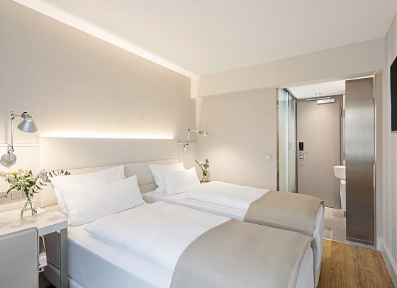 NH Hamburg Mitte - Wohnbeispiel Doppelzimmer Small Standard (Zimmercodierung DB1)