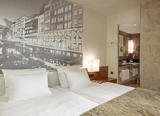 Lindner Hotel Hamburg Am Michel - Wohnbeispiel Doppelzimmer (Zimmercodierung DB1)