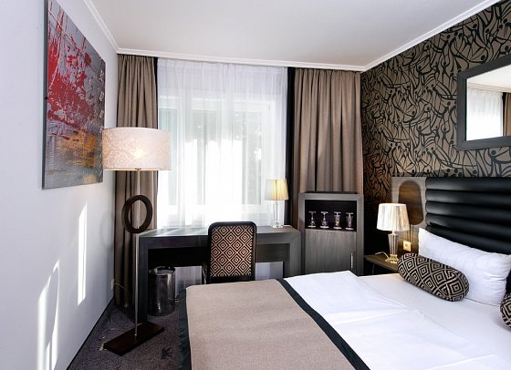 Park Hotel am Berliner Tor - Wohnbeispiel Doppelzimmer Standard (Zimmercodierung DG1)