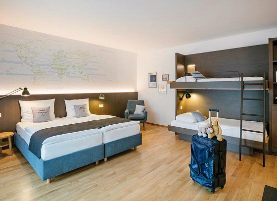 JUFA Hotel Hamburg HafenCity - Wohnbeispiel Doppelzimmer 4er Belegung (Zimmercodierung DB2)