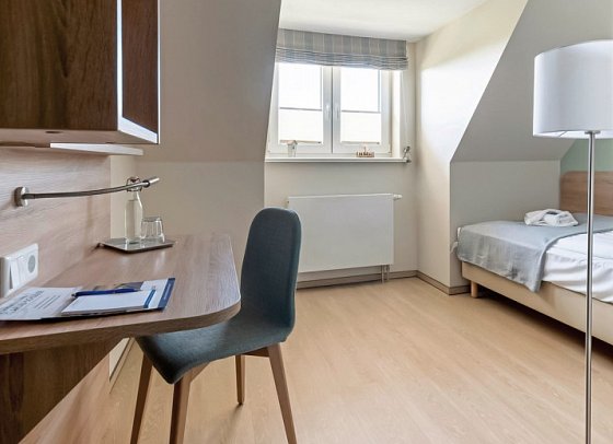 Nordsee-Hotel Arlau-Schleuse - Wohnbeispiel Einzelzimmer Standard (Zimmercodierung EG1)