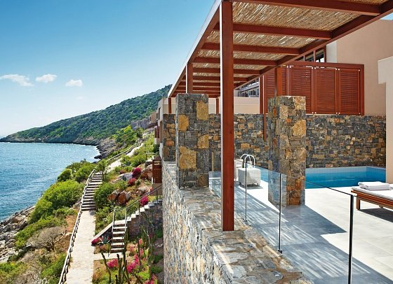 Daios Cove - Wohnbeispiel Villa Waterfront Privat-Pool (Zimmercodierung VBR)