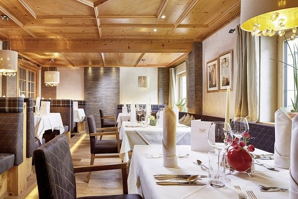 Berghof - Crystal Spa & Sports