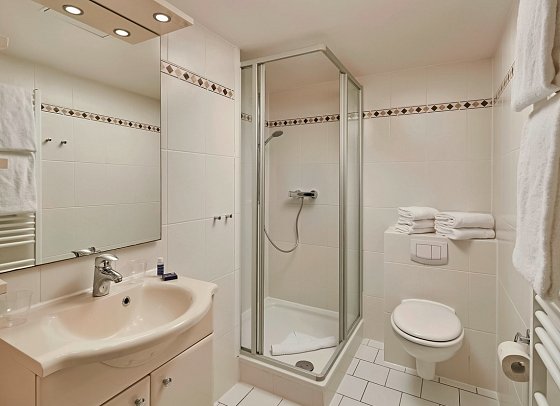 Ferien- und Freizeitpark Weissenhäuser Strand - Beispiel Bad Gartenappartement 80 qm (Zimmercodierung PBG)