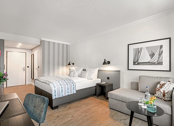 Hotel Yachtclub - Wohnbeispiel Doppelzimmer Premium (Zimmercodierung DM1)