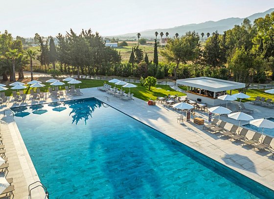 Caravia Beach Hotel