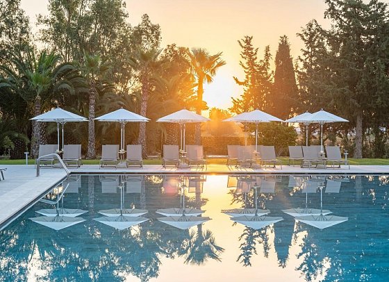 Caravia Beach Hotel