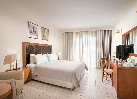 Porto Bello Royal Resort & Spa - Juniorsuite seitl. Meerblick (Zimmercodierung J1N)
