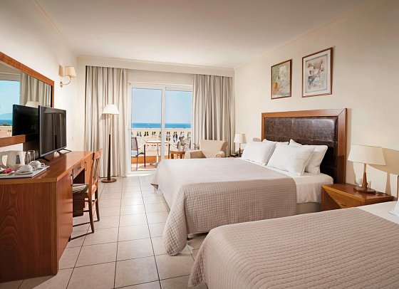 Porto Bello Royal Resort & Spa - Wohnbeispiel Doppelzimmer Superior seitl. Meerblick (Zimmercodierung DSN)
