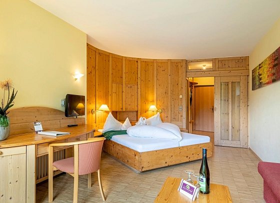 Naturhotel Ortners Eschenhof - Wohnbeispiel Doppelzimmer Superior (Zimmercodierung DS1)