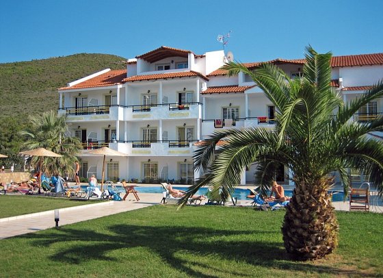 Hotel Rachoni Bay Resort