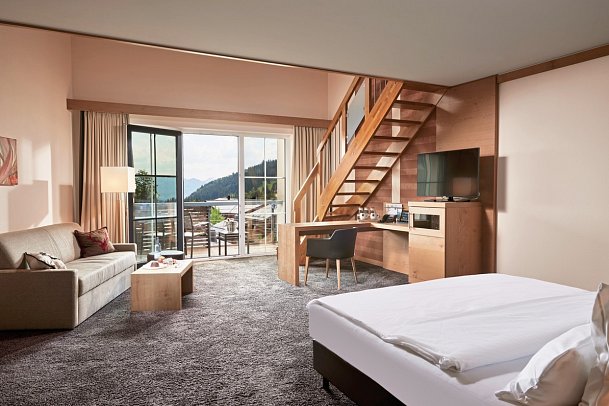 Panoramahotel Oberjoch - Wohnbeispiel Galeriezimmer (Zimmercodierung FB1)