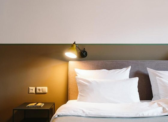 HENRI Hotel Garmisch-Partenkirchen - Wohnbeispiel Doppelzimmer Kabinett (Zimmercodierung K)