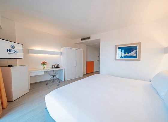 Hilton Sorrento Palace - Wohnbeispiel Doppelzimmer Superior Gartenblick (Zimmercodierung DSG)