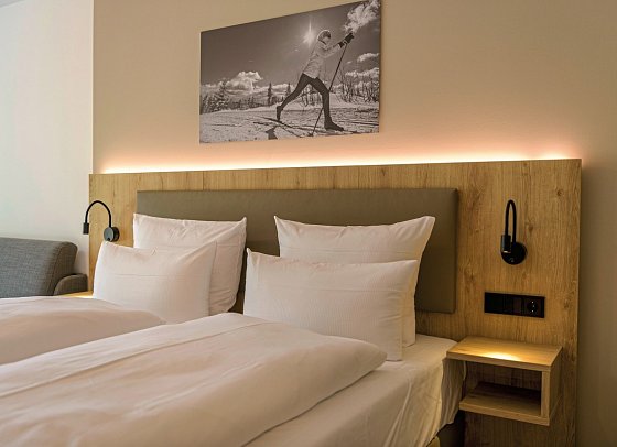 BERGlässig Hotel Bodenmais - Wohnbeispiel Doppelzimmer Standard Typ 6 (Zimmercodierung DG1)