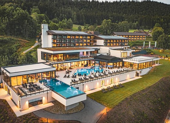 Wellness- & Erlebnisresort Sonnenhof im Himmelreich Lam