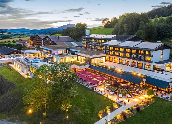 Wellness- & Erlebnisresort Sonnenhof im Himmelreich Lam
