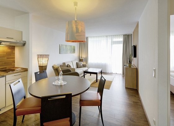 Rhön Park Aktiv Resort - Wohnbeispiel Familienappartement Standard (Zimmercodierungen AG1, AG2, AB8 & AB9)